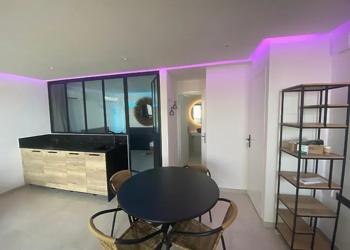 شقة Marinesappartement, Le Quai Tropezien Marina